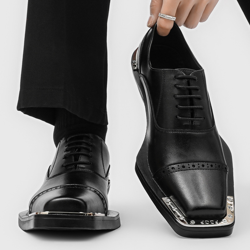 Oxford Brogue Leather - รองเท้าแฟชั่นผู้ชายสไตล์ฮิปฮอปร็อค รองเท้าหนังแกะสลักแบบผูกเชือก รองเท้าออกซ์ฟอร์ด ดีไซน์เนอร์ รองเท้าทรงหัวเหลี่ยม รองเท้าผ้าใบหนังแท้