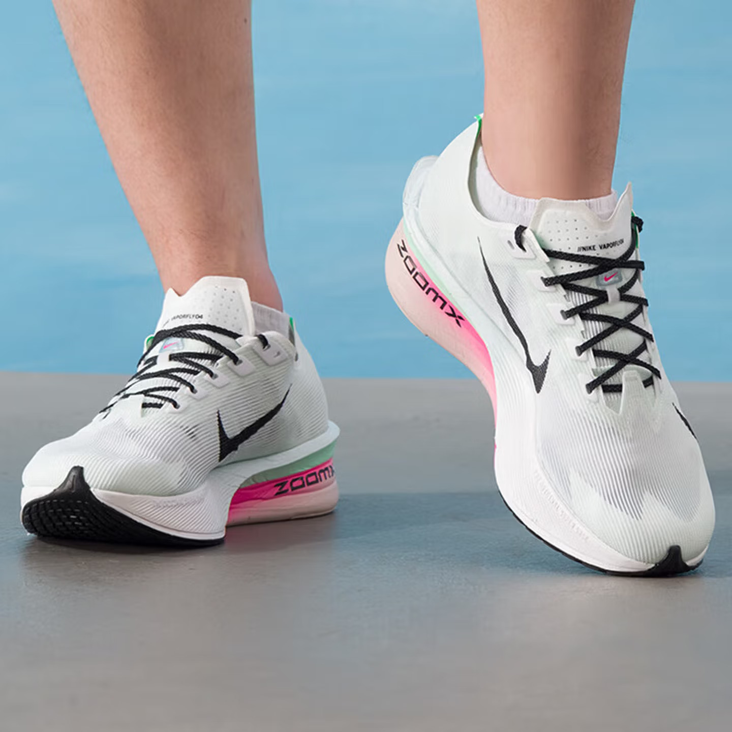 NIKE VAPORFLY 4 รองเท้าวิ่งผู้ - Men Shoes Size Nike บทวิจารณ์และราคา