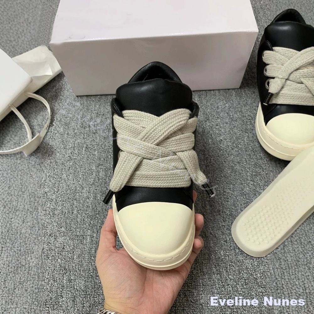 รองเท้าผ้าใบหนังสีดำแบบยูนิเซ็ - Canvas Sneaker High บทวิจารณ์และราคา