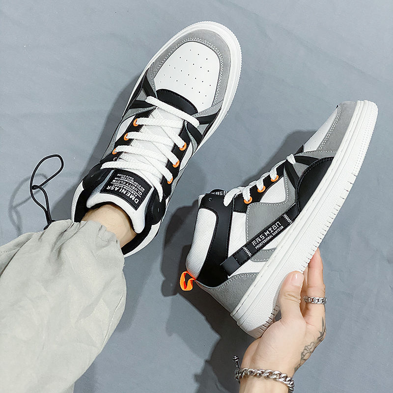 รองเท้าผ้าใบหุ้มข้อสูงสีขาวพื้ - Canvas Sneaker High บทวิจารณ์และราคา
