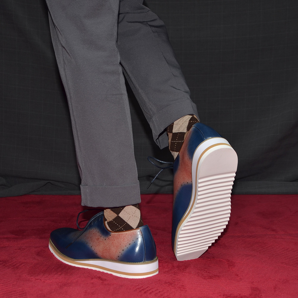 รองเท้าอ็อกซ์ฟอร์ดแบบเรียบหรูห - Oxford Brogue Leather บทวิจารณ์และราคา