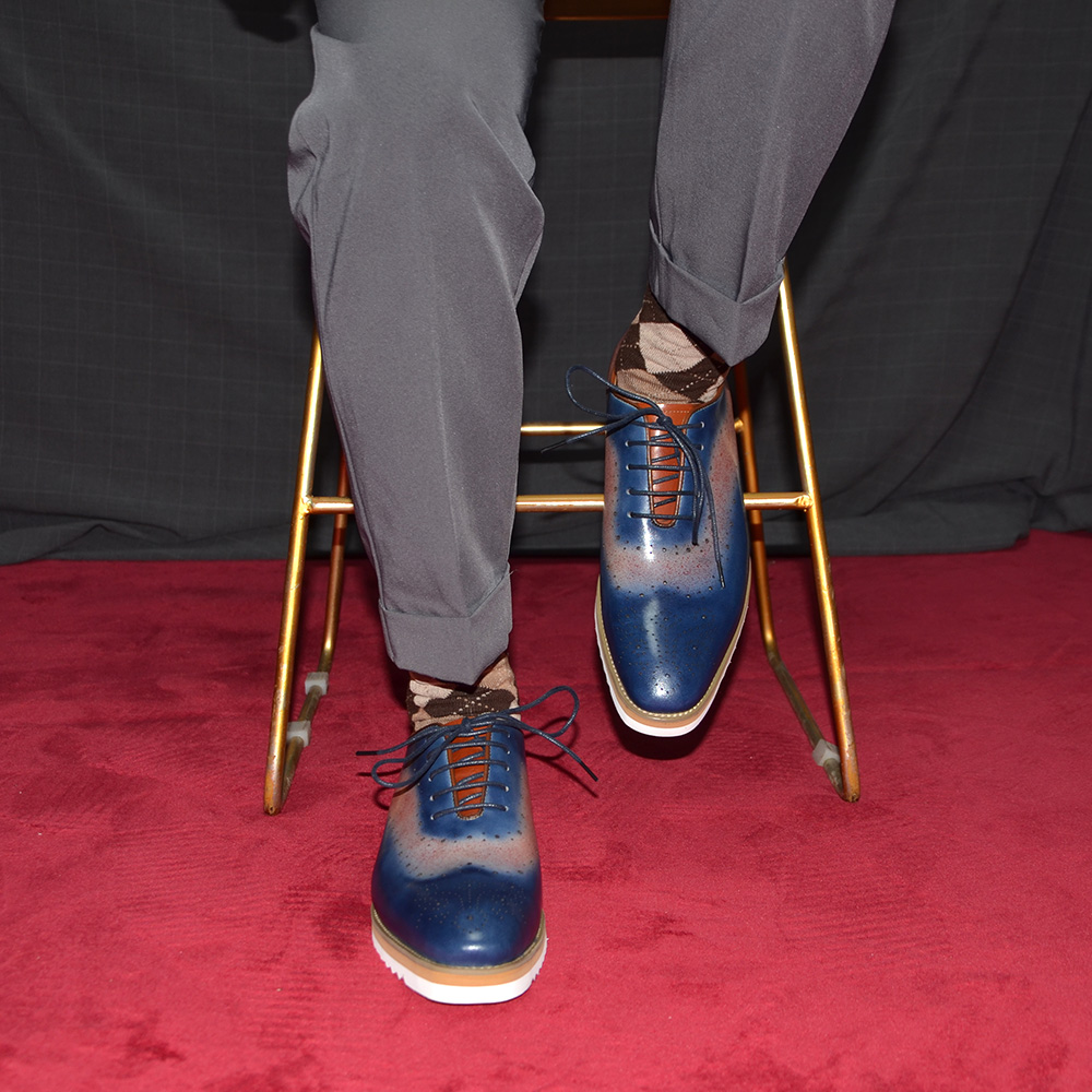 รองเท้าอ็อกซ์ฟอร์ดแบบเรียบหรูห - Oxford Brogue Leather บทวิจารณ์และราคา